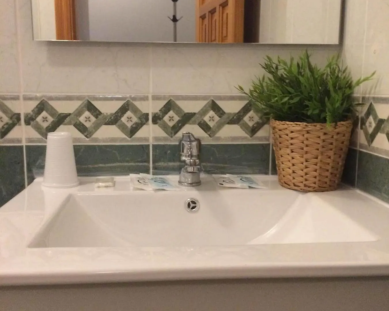 Hostal Acemar Marbella