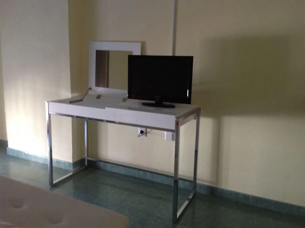 Guest house Hostal Acemar San Pedro de Alcantara Spain